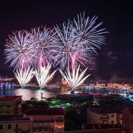 Casamare Portovenere Apartment ปอร์โตเวเนเร ภายนอก รูปภาพ